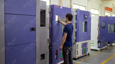 高压加速老化试验箱选购要点｜腔体、压力、安全配置避坑指南