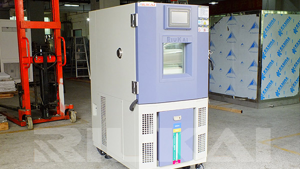 详解高低温实验的设备——高低温试验箱